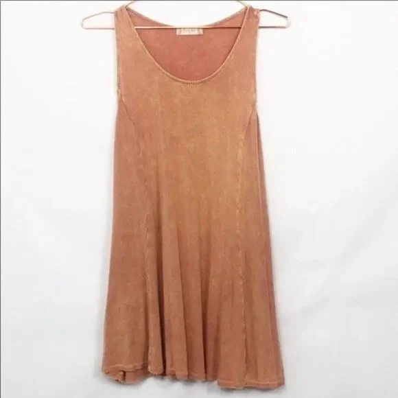 Altar’d State Salmon Stonewashed Sleeveless Tunic - Picture 1 of 9